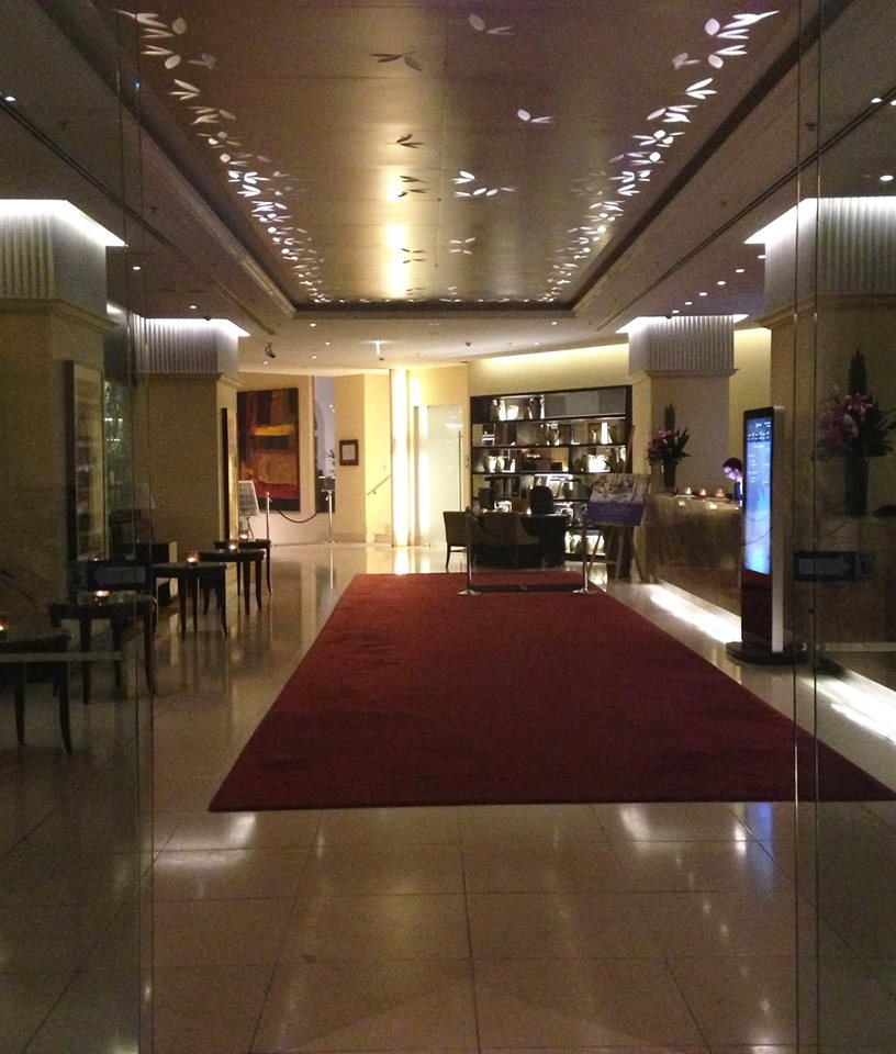 Radisson Plaza Sydney - interior