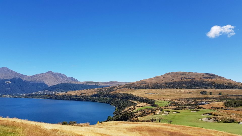 <h2>2019 New Zealand & Sydney Golf Cruise</h2>Azamara Quest (Jan)